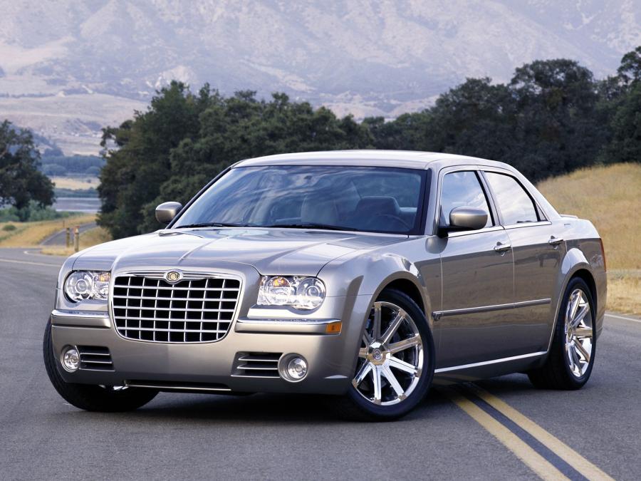  Chrysler 300C Concept 2003 года  (фото 57 из 69)